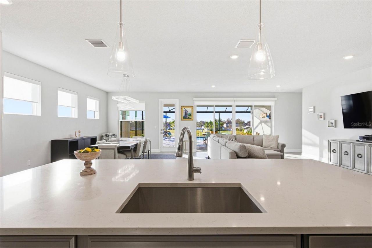 12889 Oak Street, San Antonio, FL 33576 Photo