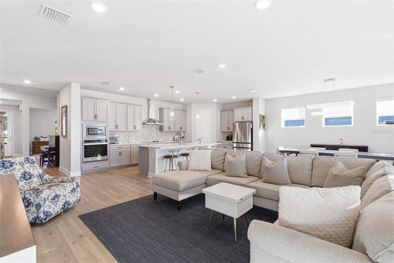 12889 Oak Street, San Antonio, FL 33576 Photo