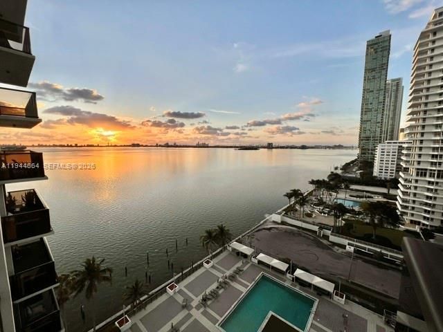 600 NE 36th St, Unit 1220, Miami, FL 33137 Photo