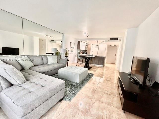 600 NE 36th St, Unit 1220, Miami, FL 33137 Photo