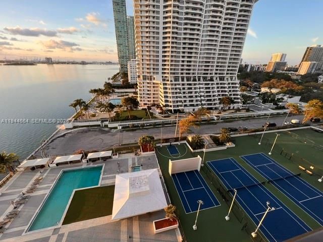 600 NE 36th St, Unit 1220, Miami, FL 33137 Photo