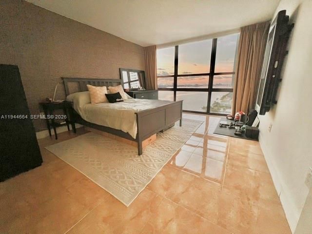 600 NE 36th St, Unit 1220, Miami, FL 33137 Photo