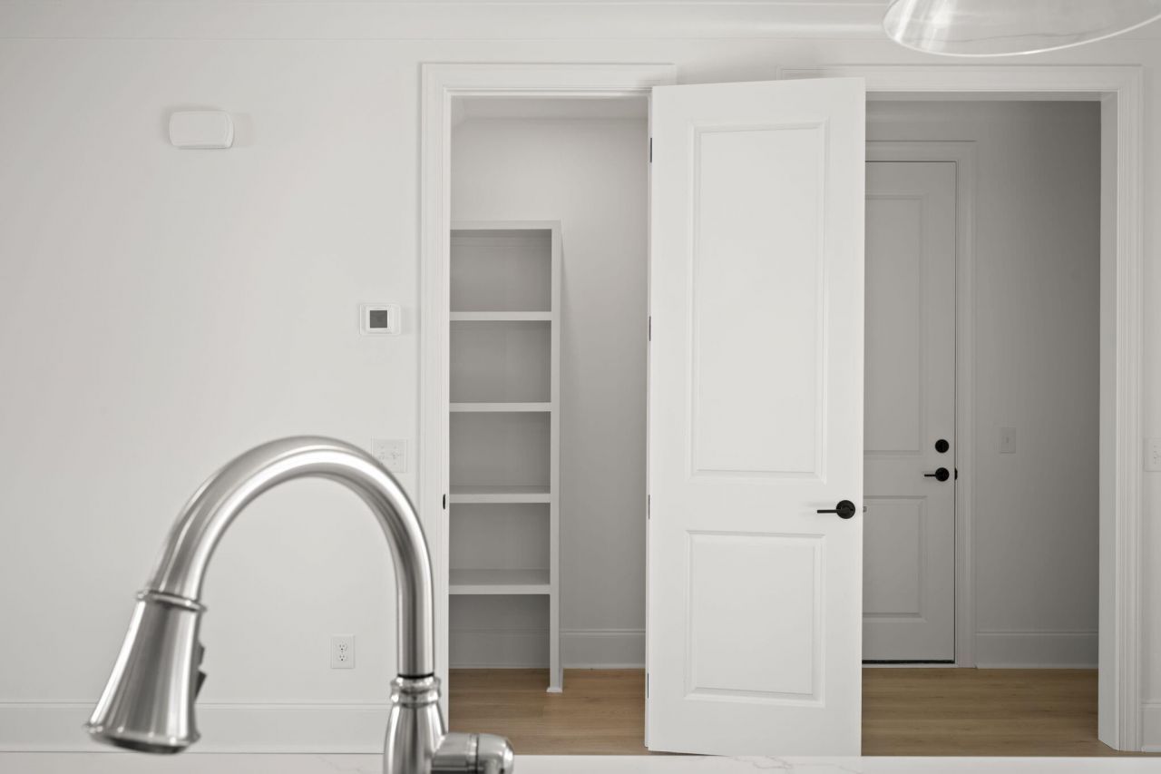 408 Oak Hammock Court Photo 21