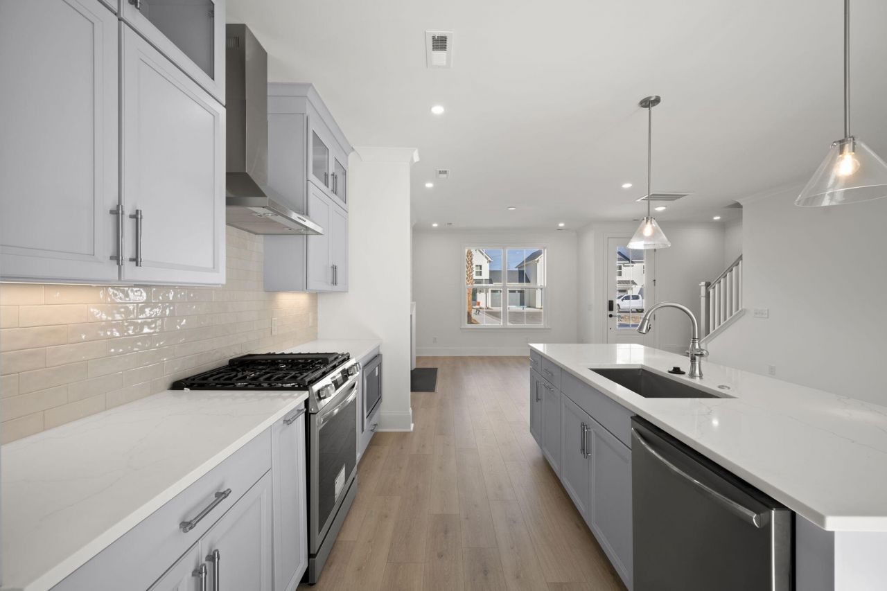 408 Oak Hammock Court Photo 22