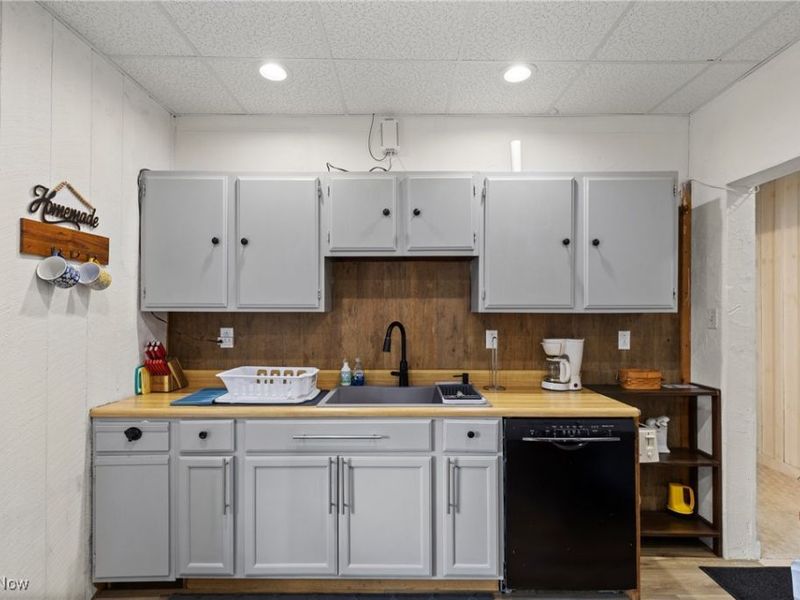 121 1st Street, Powhatan Point, OH 43942 Photo 21