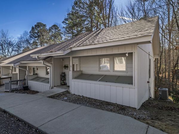 1 Gailosa Lane, Hot Springs Village, AR 71909