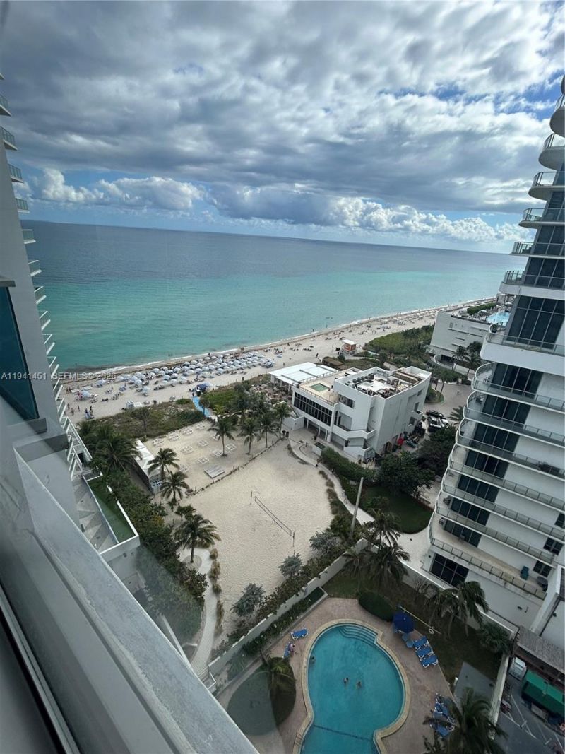4001 S Ocean Dr, Unit PH11, Hollywood, FL 33019 Photo