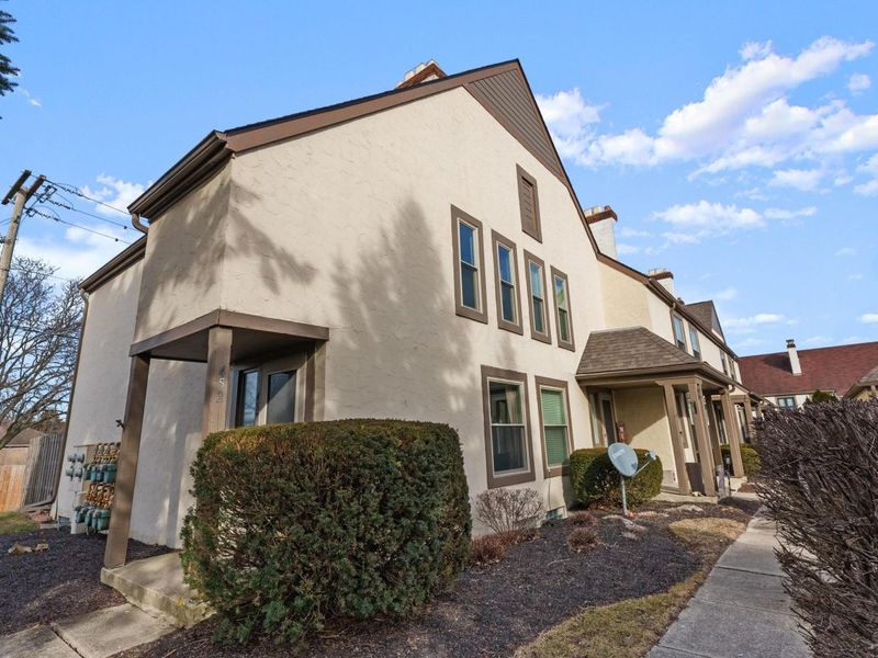 438 Edinburgh Road, Unit 438-452, Dublin, OH 43017 Photo 8