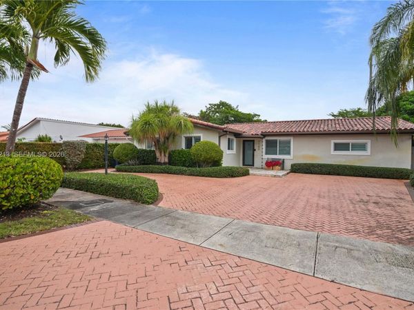 7145 SW 92nd Ct, Miami, FL 33173