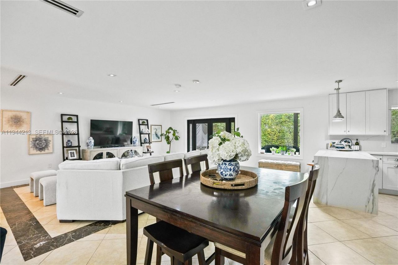 7145 SW 92nd Ct, Miami, FL 33173 Photo