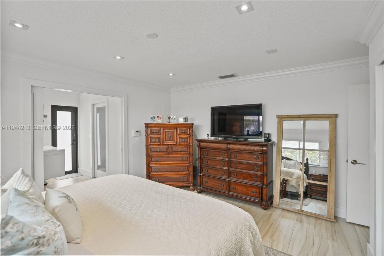 7145 SW 92nd Ct, Miami, FL 33173 Photo