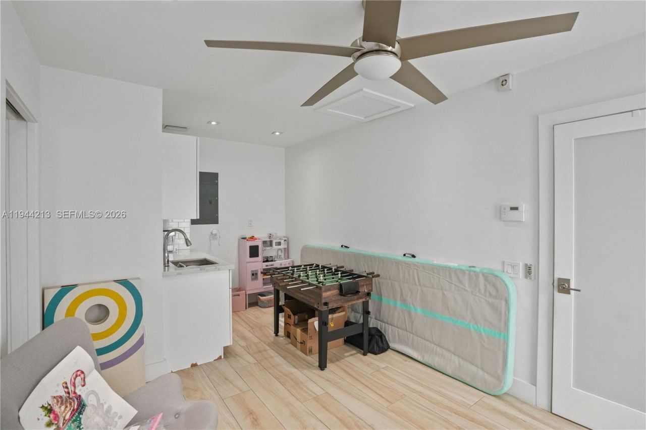 7145 SW 92nd Ct, Miami, FL 33173 Photo