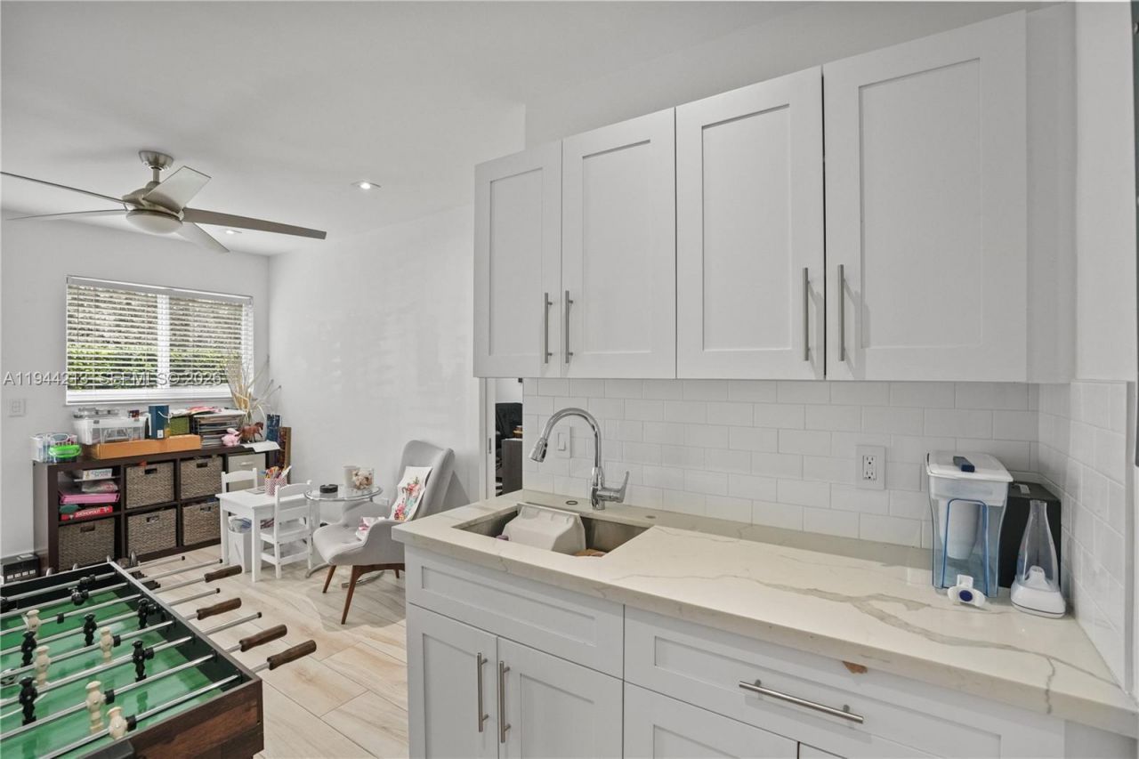 7145 SW 92nd Ct, Miami, FL 33173 Photo