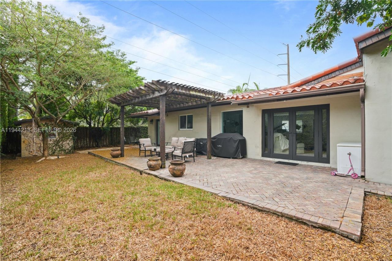 7145 SW 92nd Ct, Miami, FL 33173 Photo