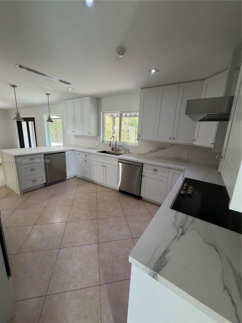 7145 SW 92nd Ct, Miami, FL 33173 Photo