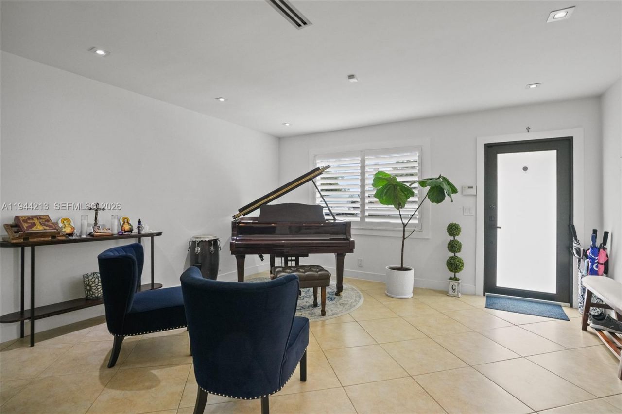 7145 SW 92nd Ct, Miami, FL 33173 Photo