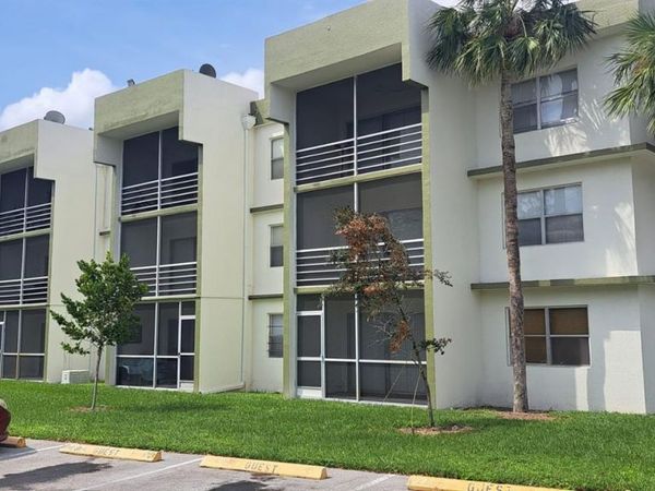 4255 N University Dr, Unit 315, Sunrise, FL 33351
