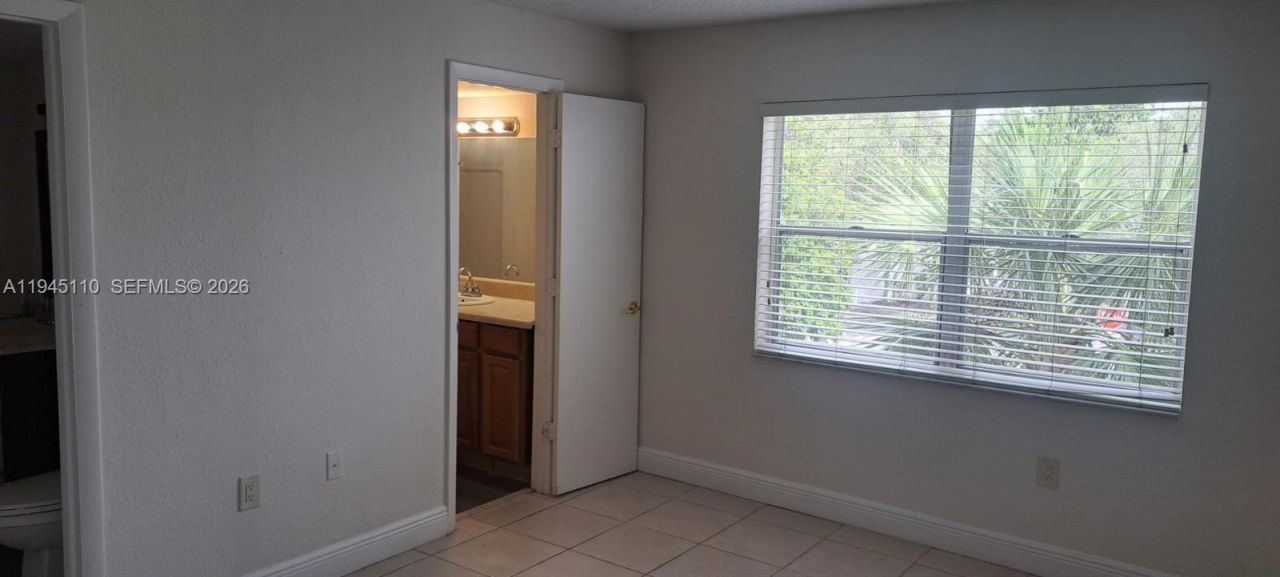 4255 N University Dr, Unit 315, Sunrise, FL 33351 Photo