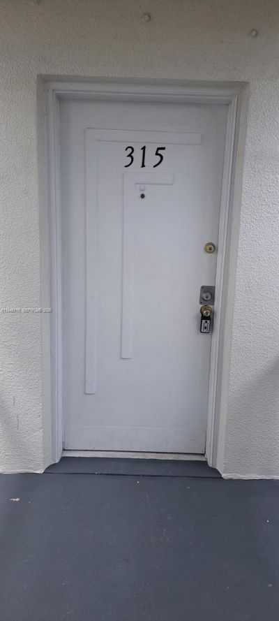 4255 N University Dr, Unit 315, Sunrise, FL 33351 Photo