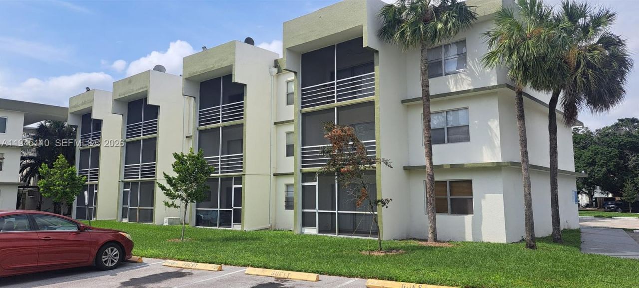 4255 N University Dr, Unit 315, Sunrise, FL 33351 Photo