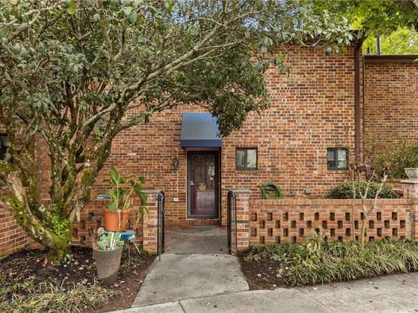 2256 Pernoshal Court, Atlanta, GA 30338