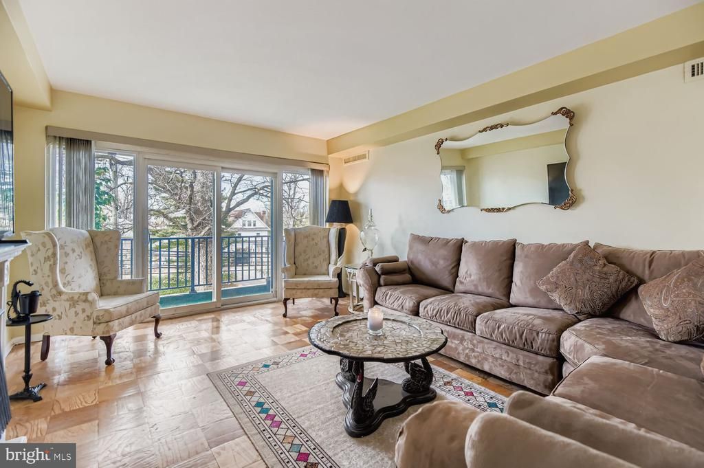 6606 Park Heights Avenue, Unit 205, Baltimore, MD 21215 Main Photo