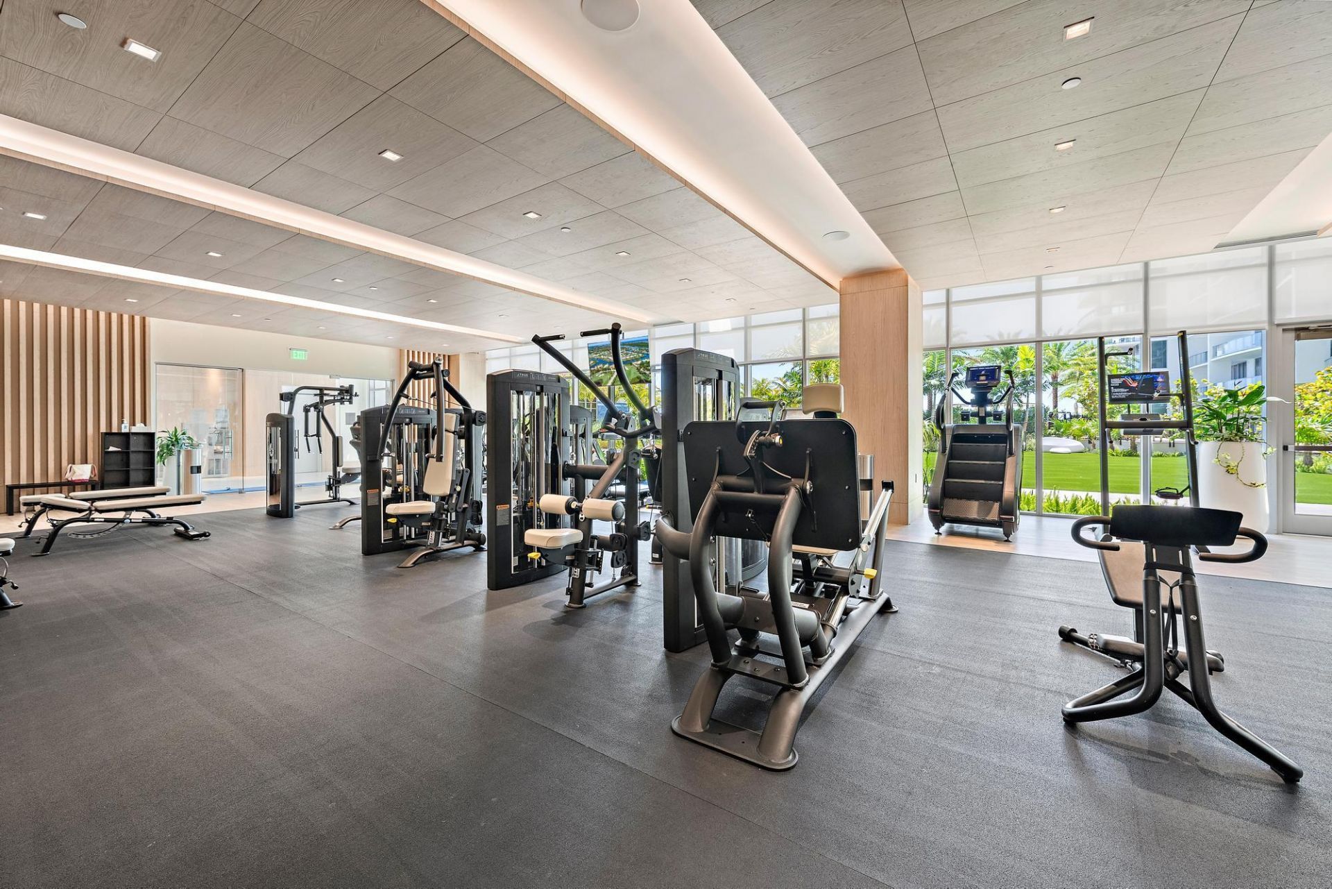 220 Lake Shore Drive, Unit 1008, Lake Park, FL 33403 Photo