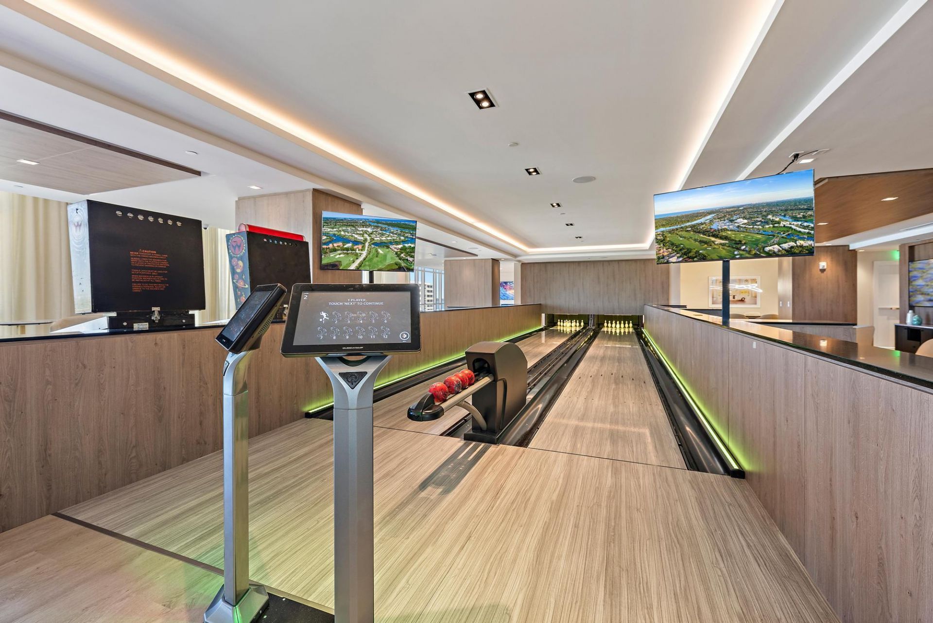 220 Lake Shore Drive, Unit 1008, Lake Park, FL 33403 Photo