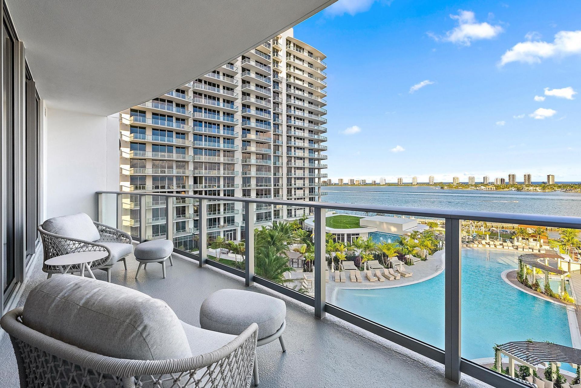 220 Lake Shore Drive, Unit 1008, Lake Park, FL 33403 Photo