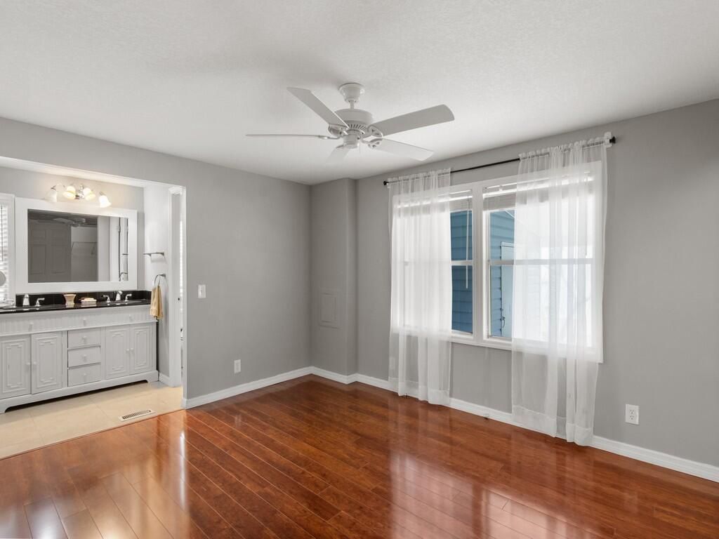 395 NE Jade Circle, Jensen Beach, FL 34957 Photo