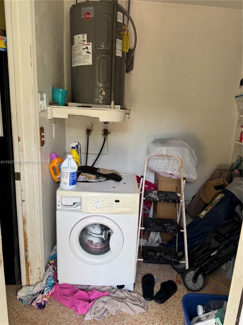 9755 SW 165th Ter , Miami, FL 33157 Photo