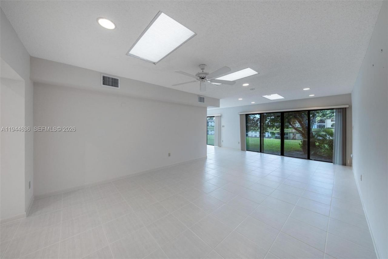 21877 Arriba Real, Boca Raton, FL 33433 Photo