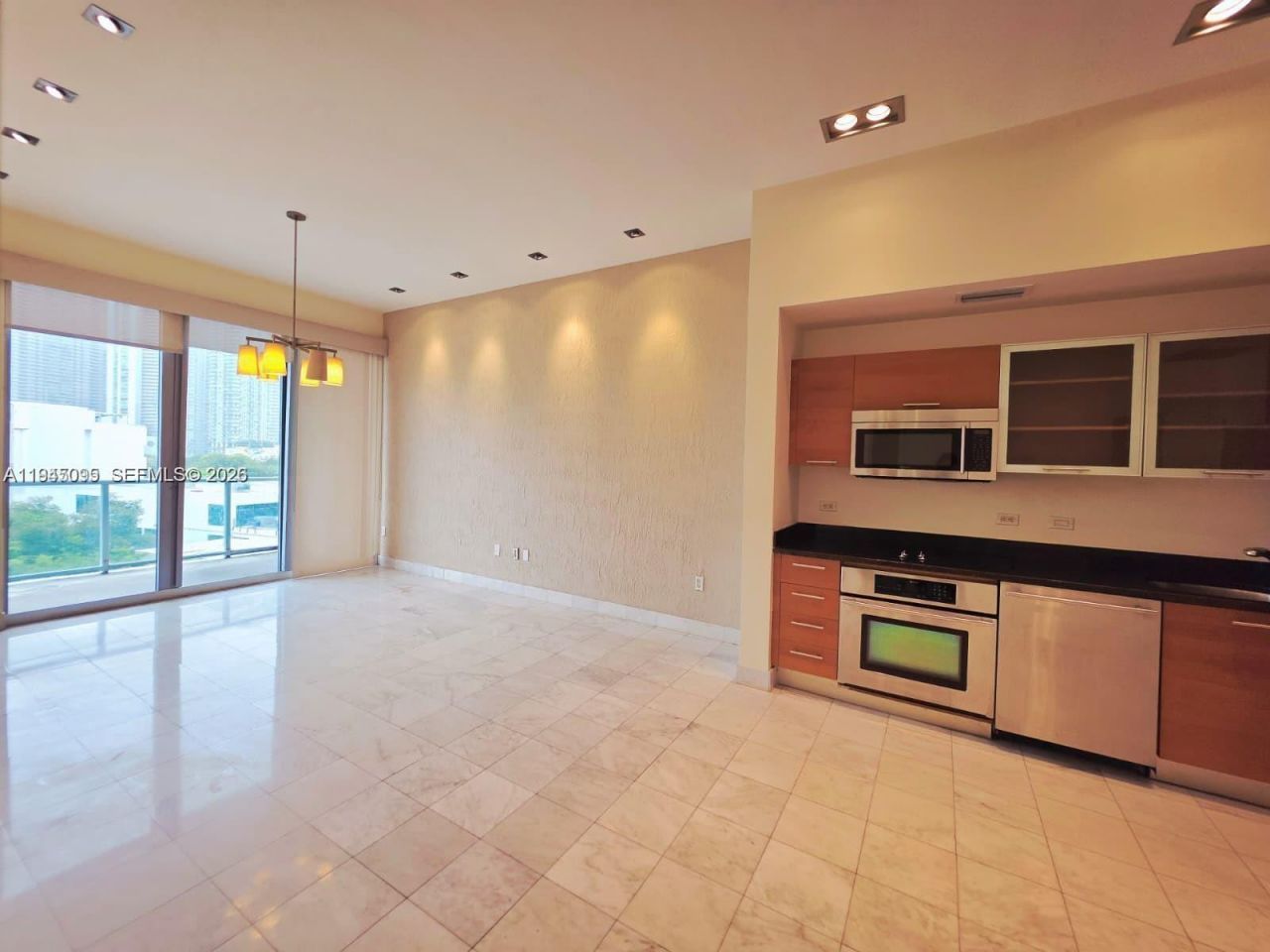 3470 E Coast Ave, Unit H0603, Miami, FL 33137 Photo