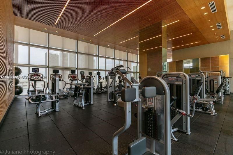 3470 E Coast Ave, Unit H0603, Miami, FL 33137 Photo