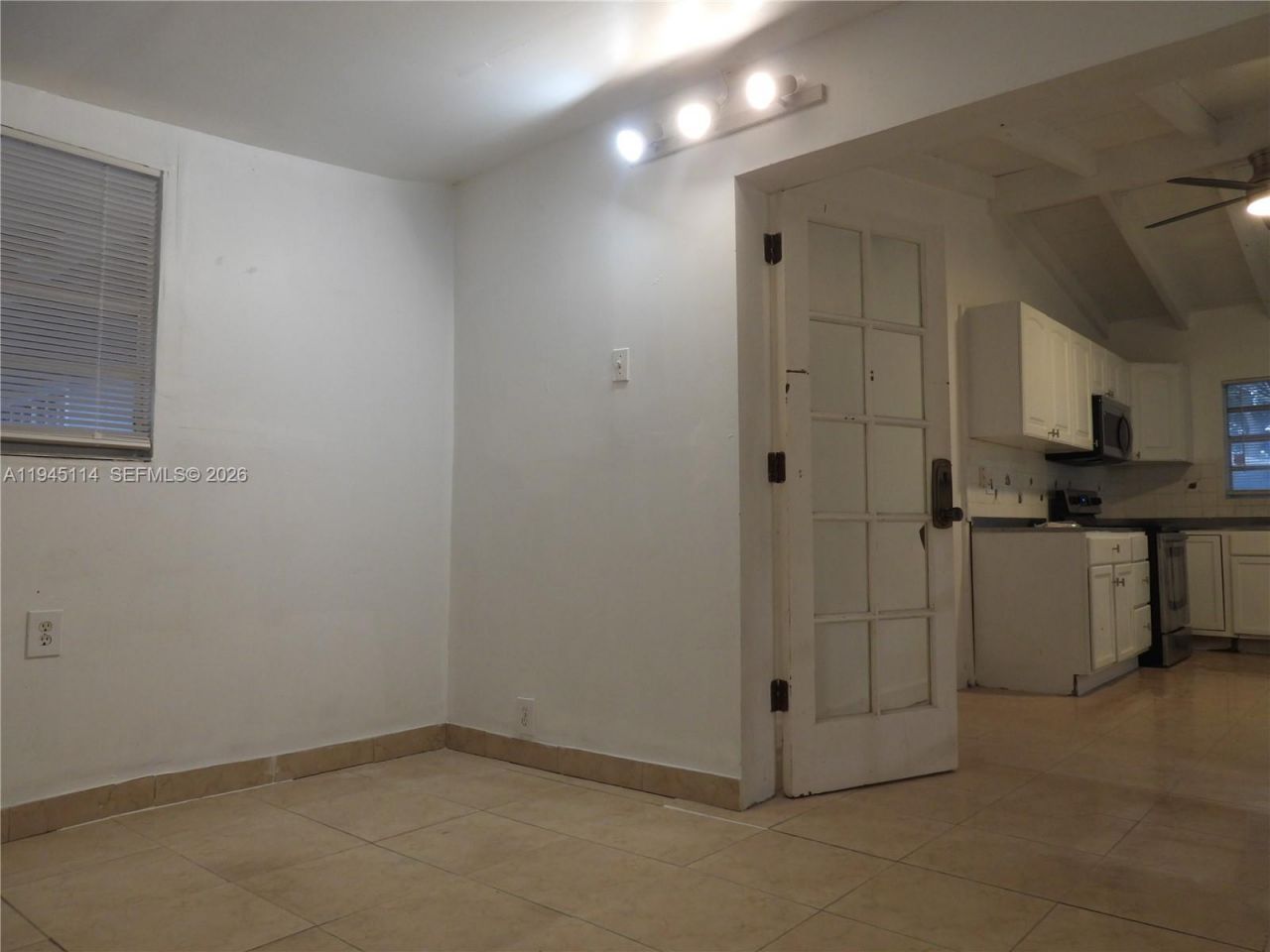 1572 NE 149th St, Miami, FL 33161 Photo