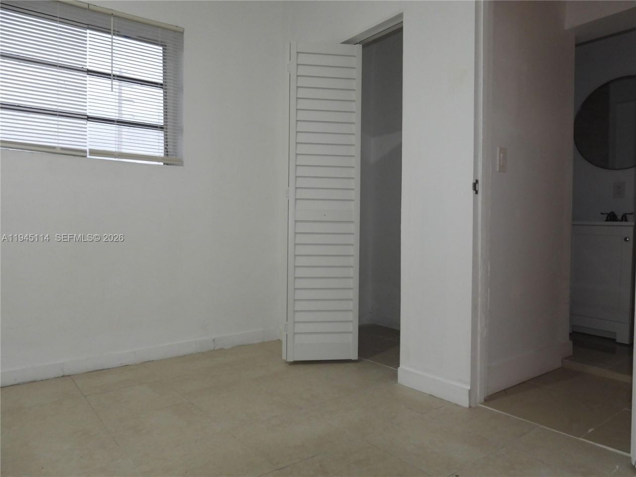 1572 NE 149th St, Miami, FL 33161 Photo