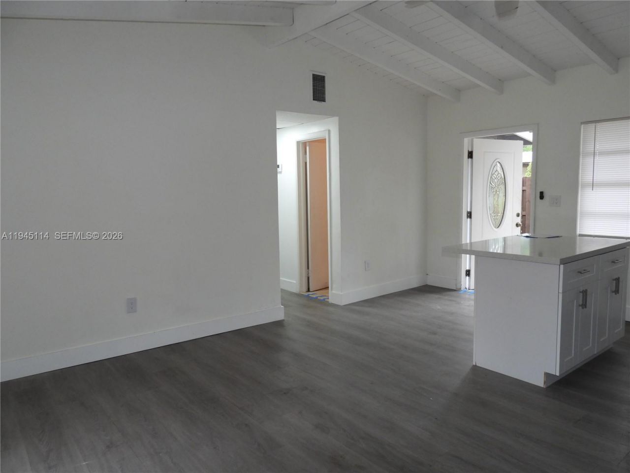 1572 NE 149th St, Miami, FL 33161 Photo