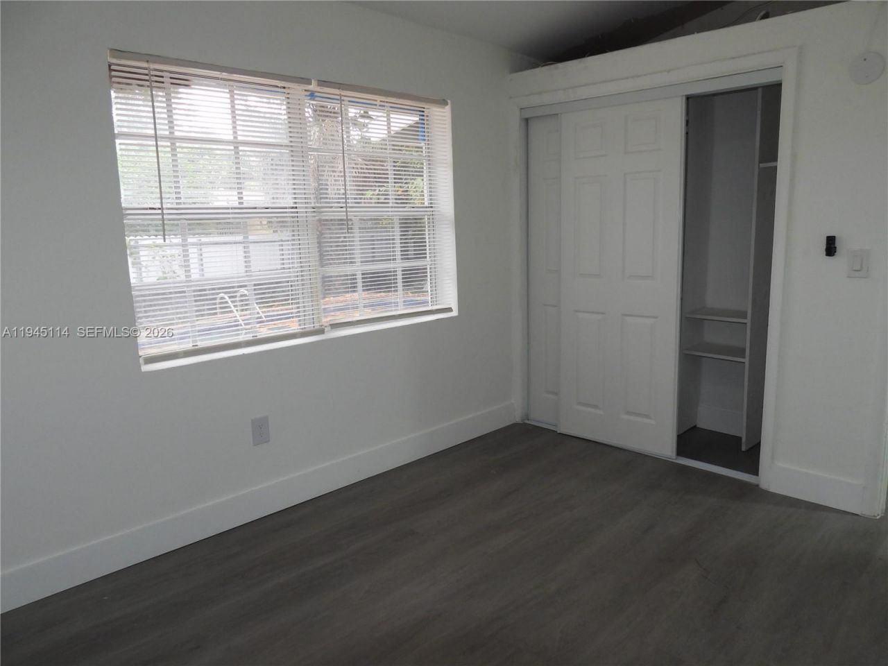 1572 NE 149th St, Miami, FL 33161 Photo