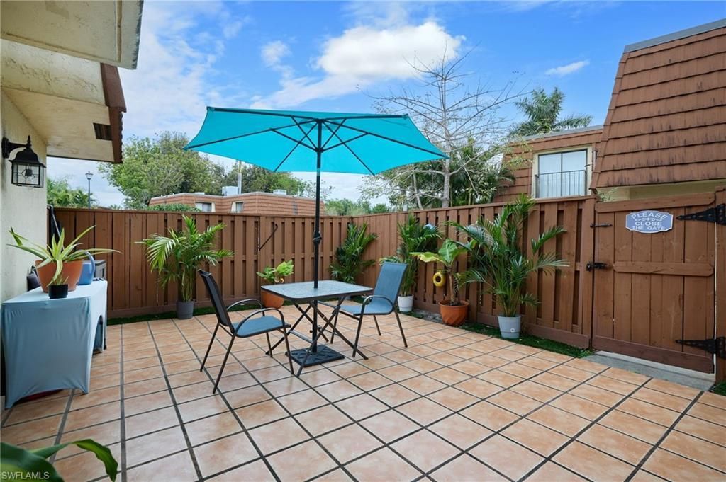 5247 Cedarbend Dr, Unit 2, Fort Myers, FL 33919 Photo