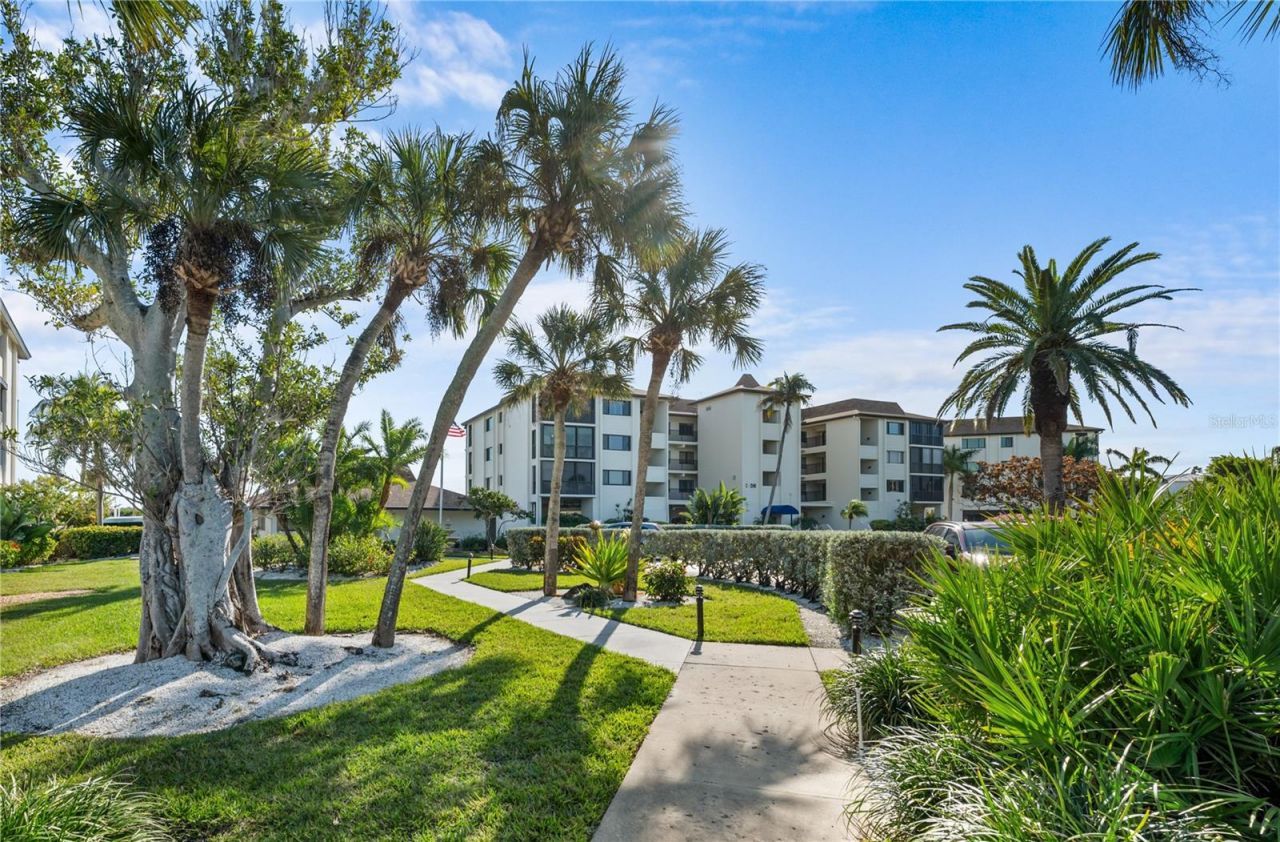 3500 Gulf Of Mexico Drive, Unit 104, Longboat Key, FL 34228 Photo