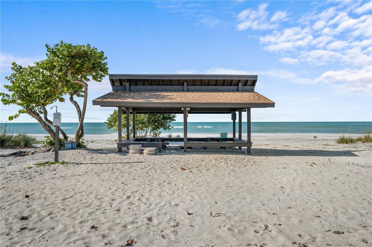 3500 Gulf Of Mexico Drive, Unit 104, Longboat Key, FL 34228 Photo