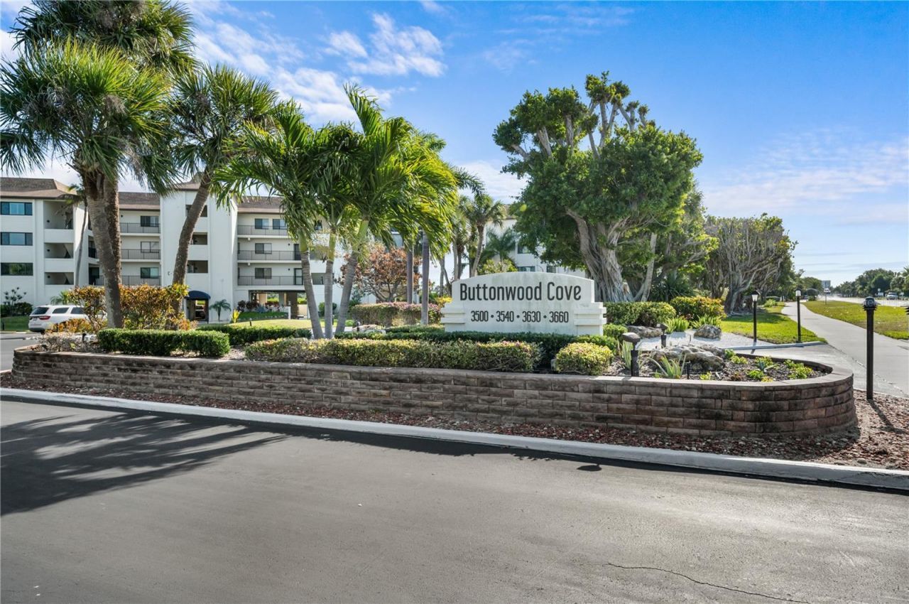 3500 Gulf Of Mexico Drive, Unit 104, Longboat Key, FL 34228 Photo