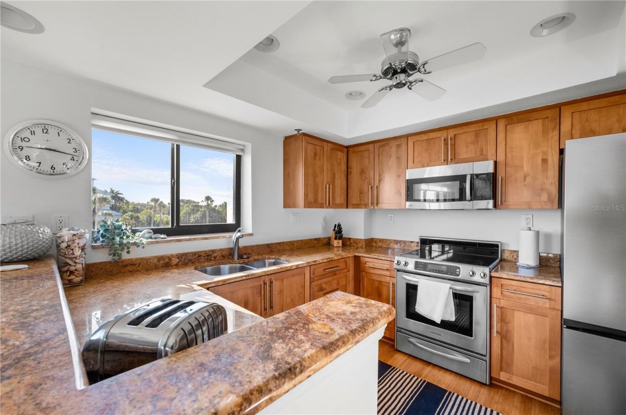 3500 Gulf Of Mexico Drive, Unit 104, Longboat Key, FL 34228 Photo