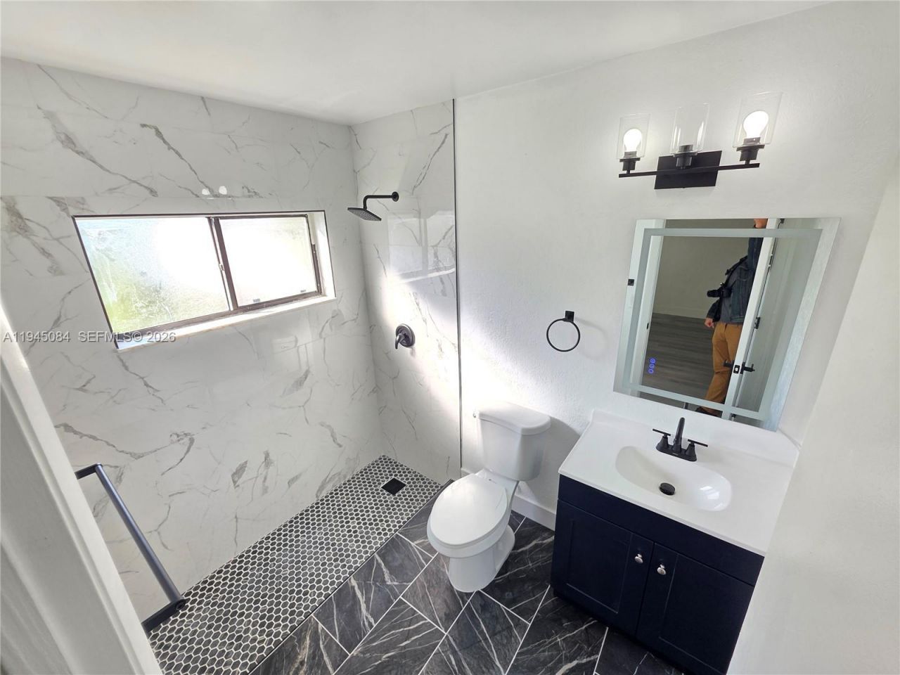 5307 NW 93rd Ave, Sunrise, FL 33351 Photo