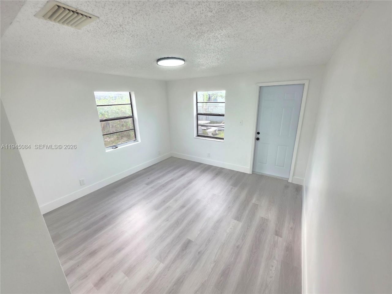 5307 NW 93rd Ave, Sunrise, FL 33351 Photo