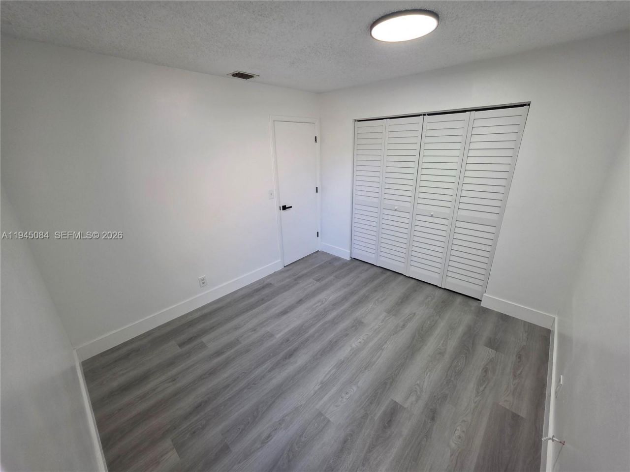 5307 NW 93rd Ave, Sunrise, FL 33351 Photo