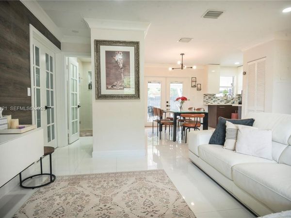 150 NE 31st St, Pompano Beach, FL 33064