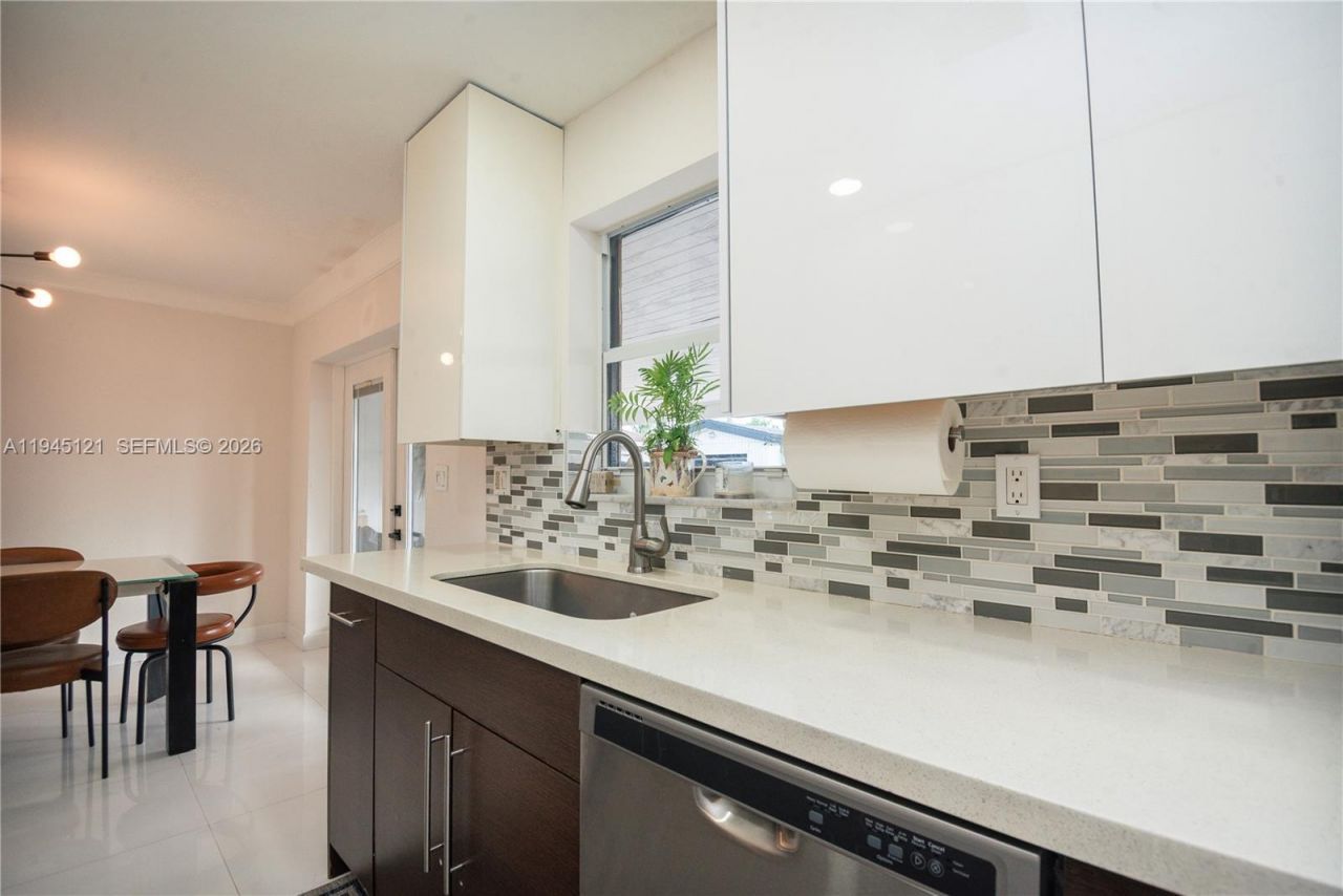 150 NE 31st St, Pompano Beach, FL 33064 Photo