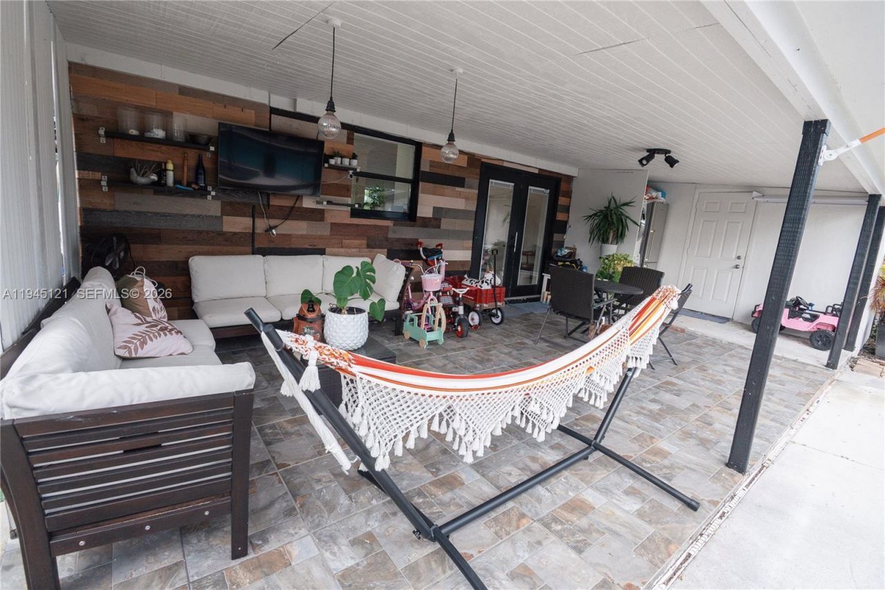 150 NE 31st St, Pompano Beach, FL 33064 Photo