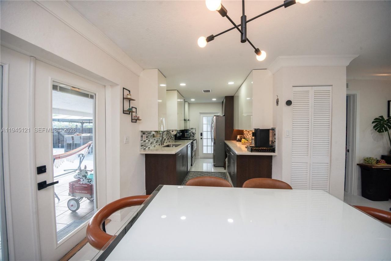 150 NE 31st St, Pompano Beach, FL 33064 Photo